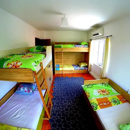 Funky Monkey Hostel *